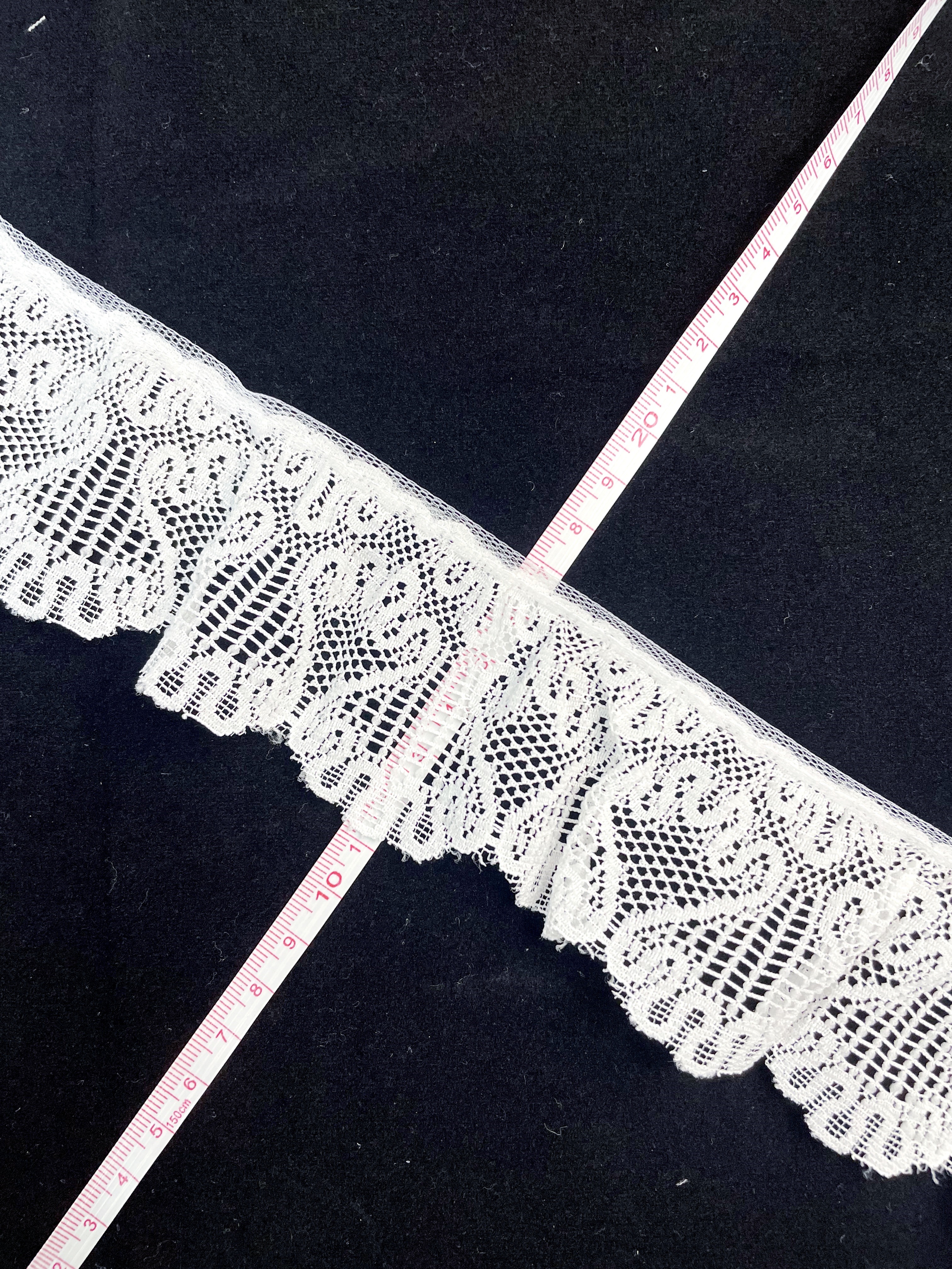 Yüksek kaliteli yeni moda özel fabrika üçlü dantel